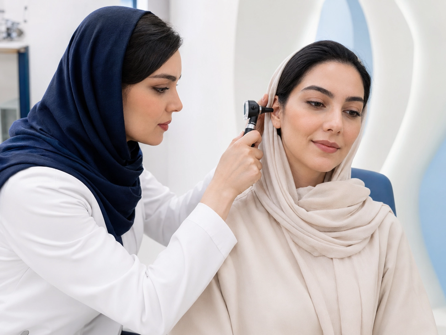 ارزیابی تخصصی شنوایی در مرکز هنگام